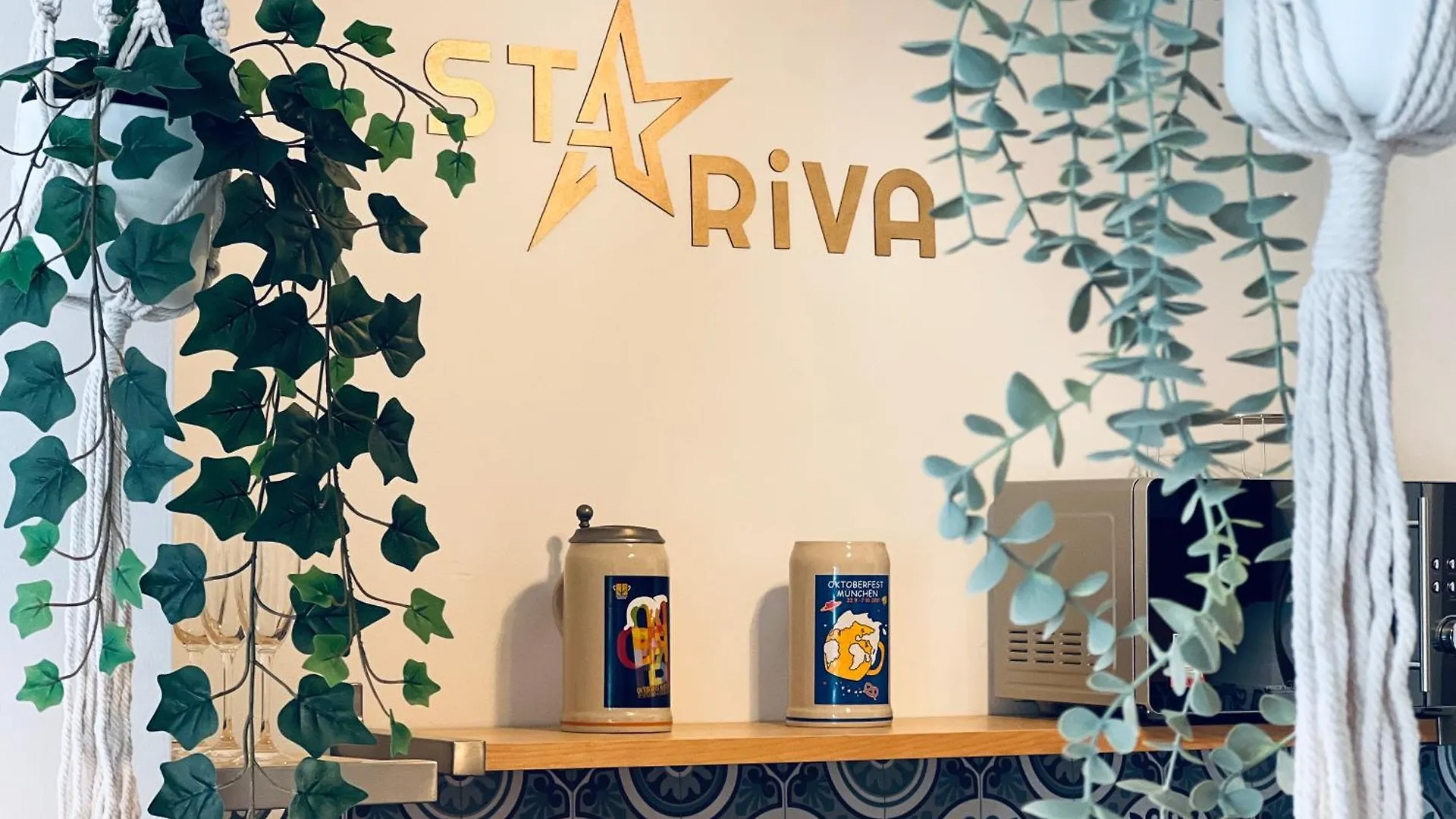 Stariva - Terrasse Ueber Dresden - Kaffeemachine - Netflix - Playstation - Brettspiele Apartment